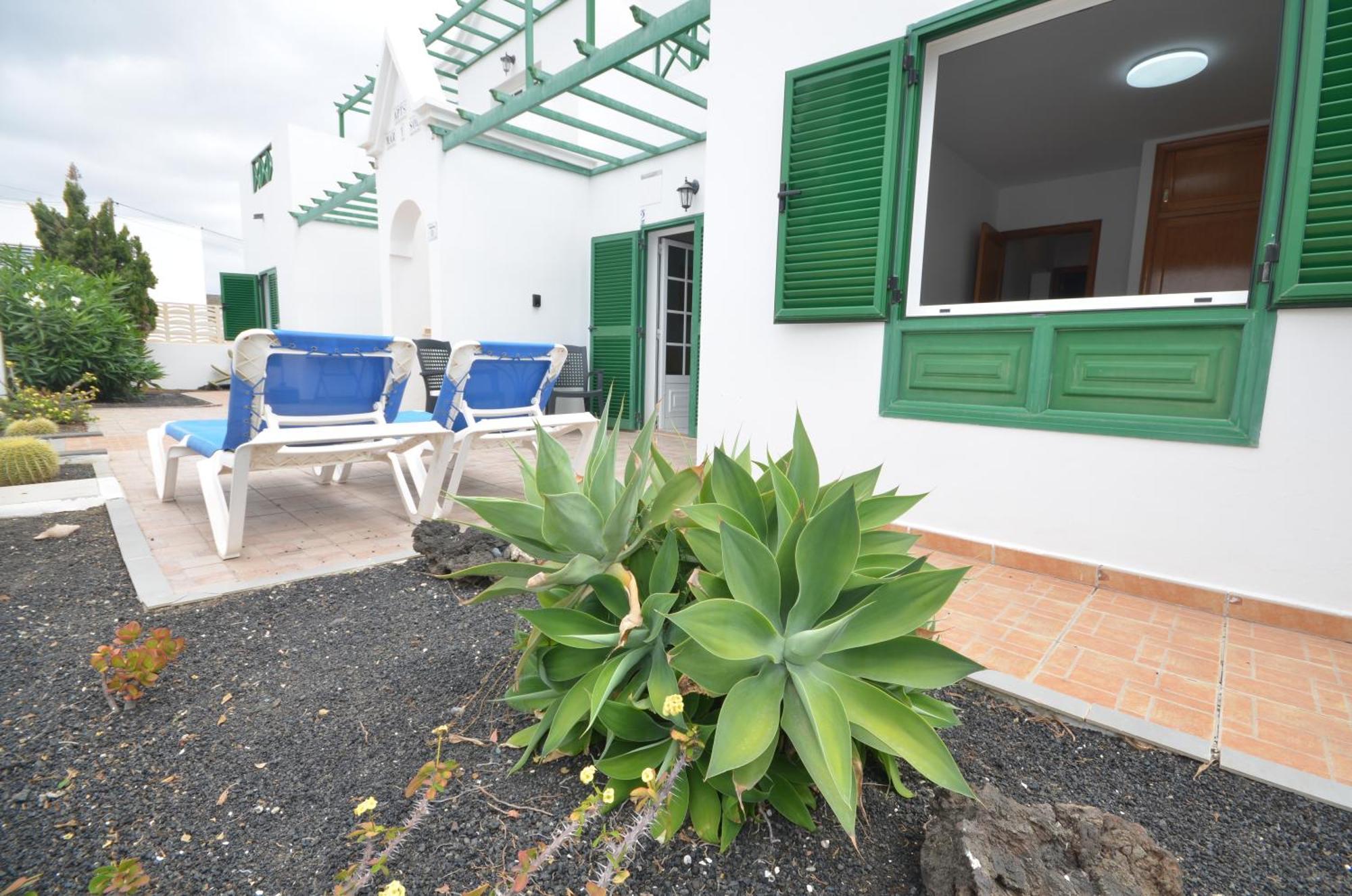 Marysol 1 Apartment With Terrace Close To The Sea Punta Mujeres Εξωτερικό φωτογραφία